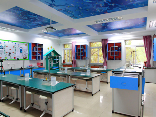 科學(xué)探究實(shí)驗(yàn)室